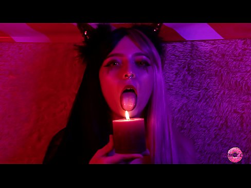 ❤️ Страсна дувалка од секси сукубус со исполнување на уста ☑ Порно на mk.filmepornonline.ru